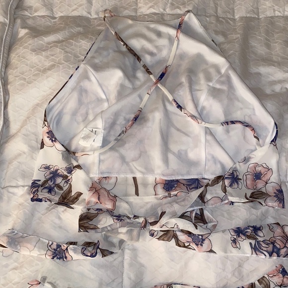 Floral Two piece set - Picture 6 of 7